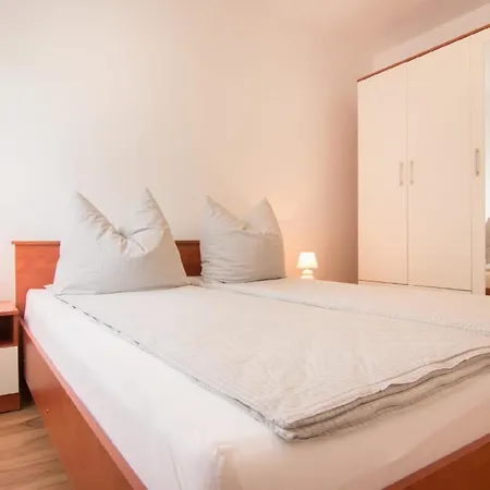 Fuer 3 Personen Ca 35 Qm In Fazana, Istrien Istrische Riviera Apartment